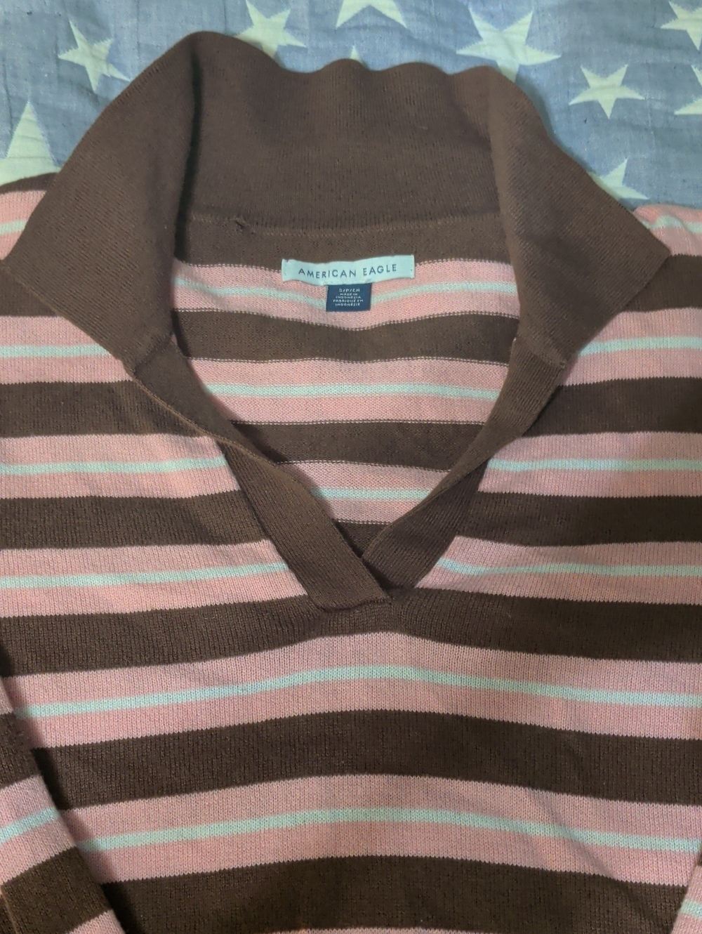 American Eagle Outfitters Brown and Pink Striped V-Neck Sweater -Small